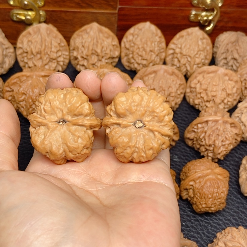 【闪购商品】文玩核桃吊坠文**项蛙蛙36