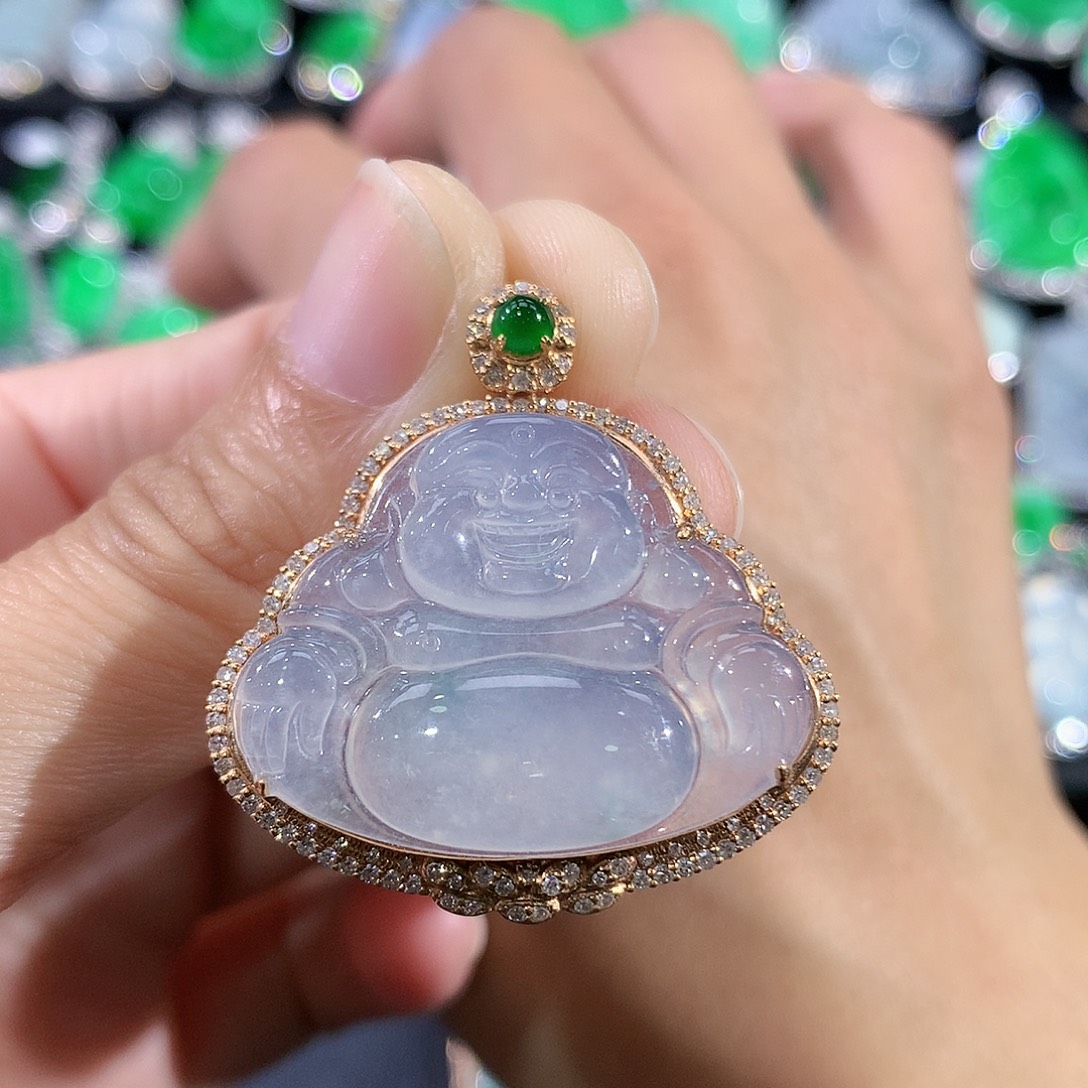 翡翠18K金镶嵌颈饰