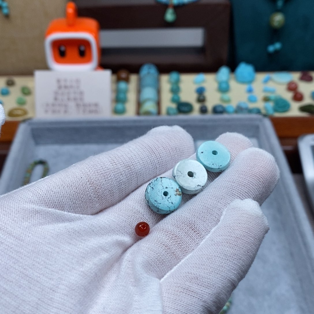 未镶嵌配饰南红玛瑙