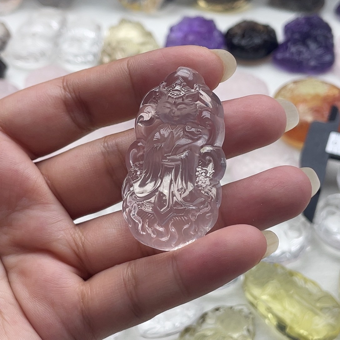 ****h未镶嵌吊坠(不含链)水晶