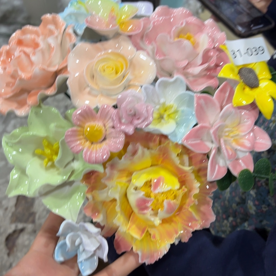 3139 陶瓷花，28元发货，退款拉黑，