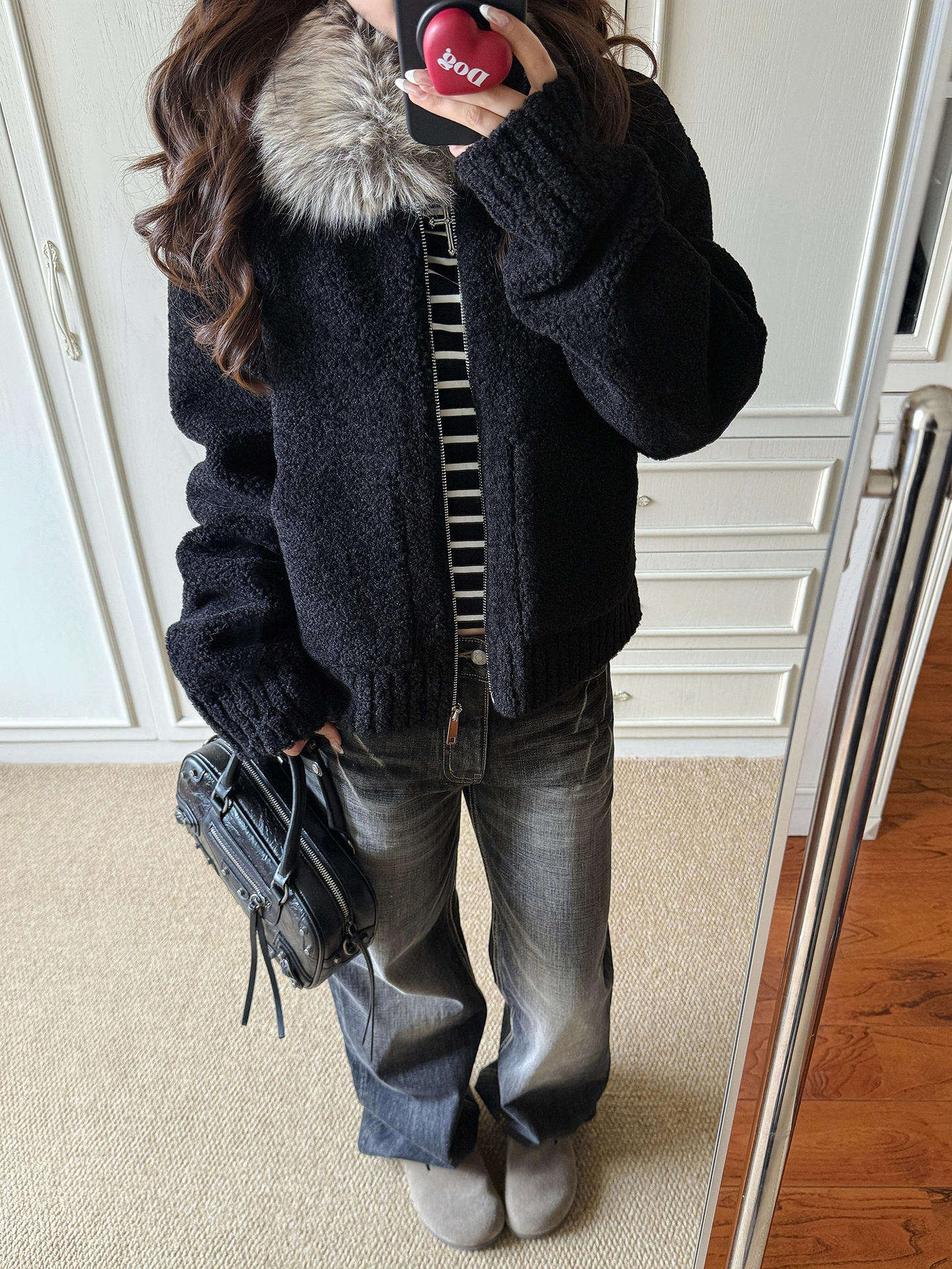 黑色大毛领羊羔毛外套女冬季2025新款复古皮毛一体加厚毛绒短上衣