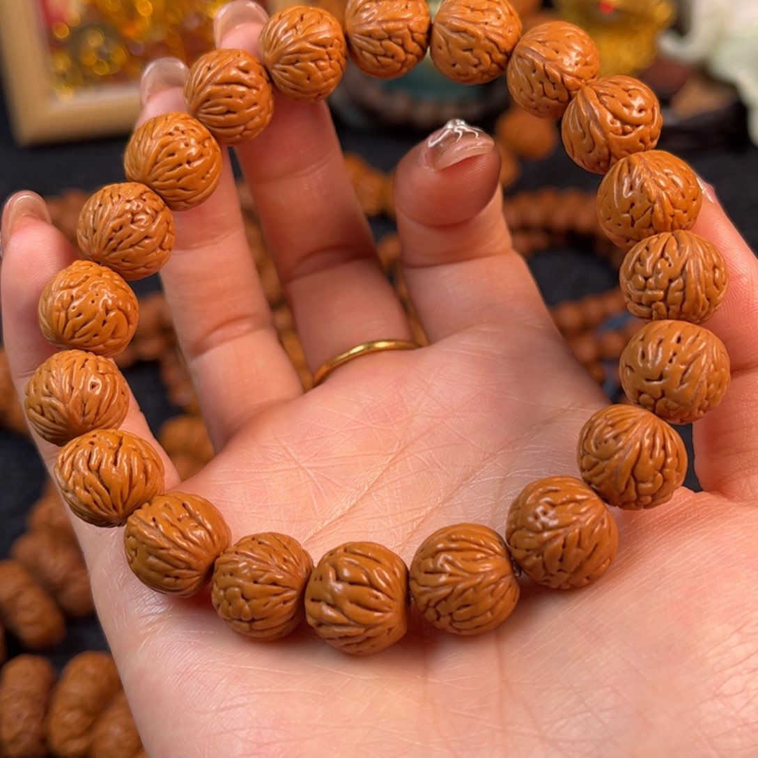 桃核手串A2链接手串