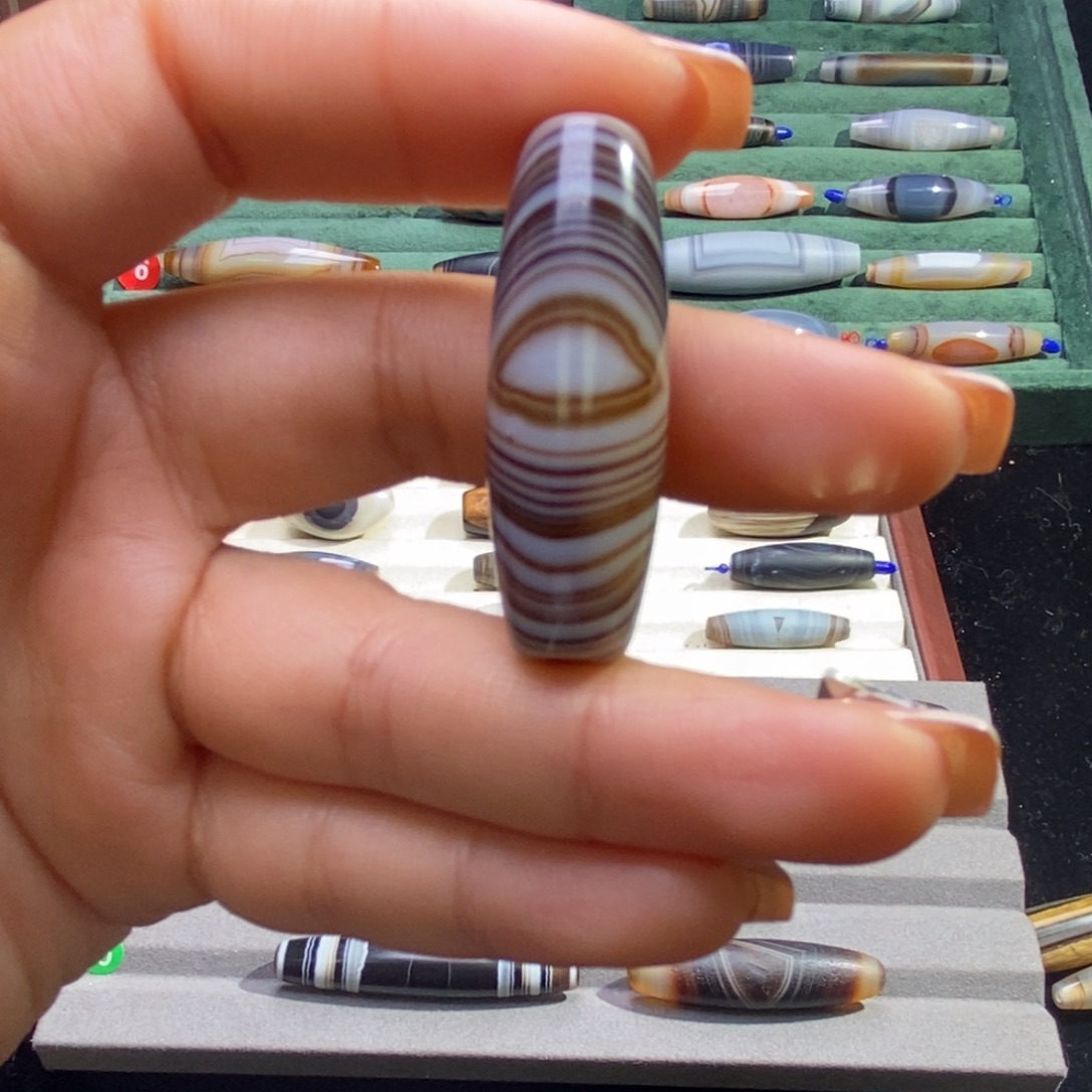 秋***枫玛瑙/玉髓未镶嵌颈饰