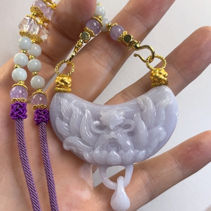 翡翠吊坠(赠链)未镶嵌代编织
