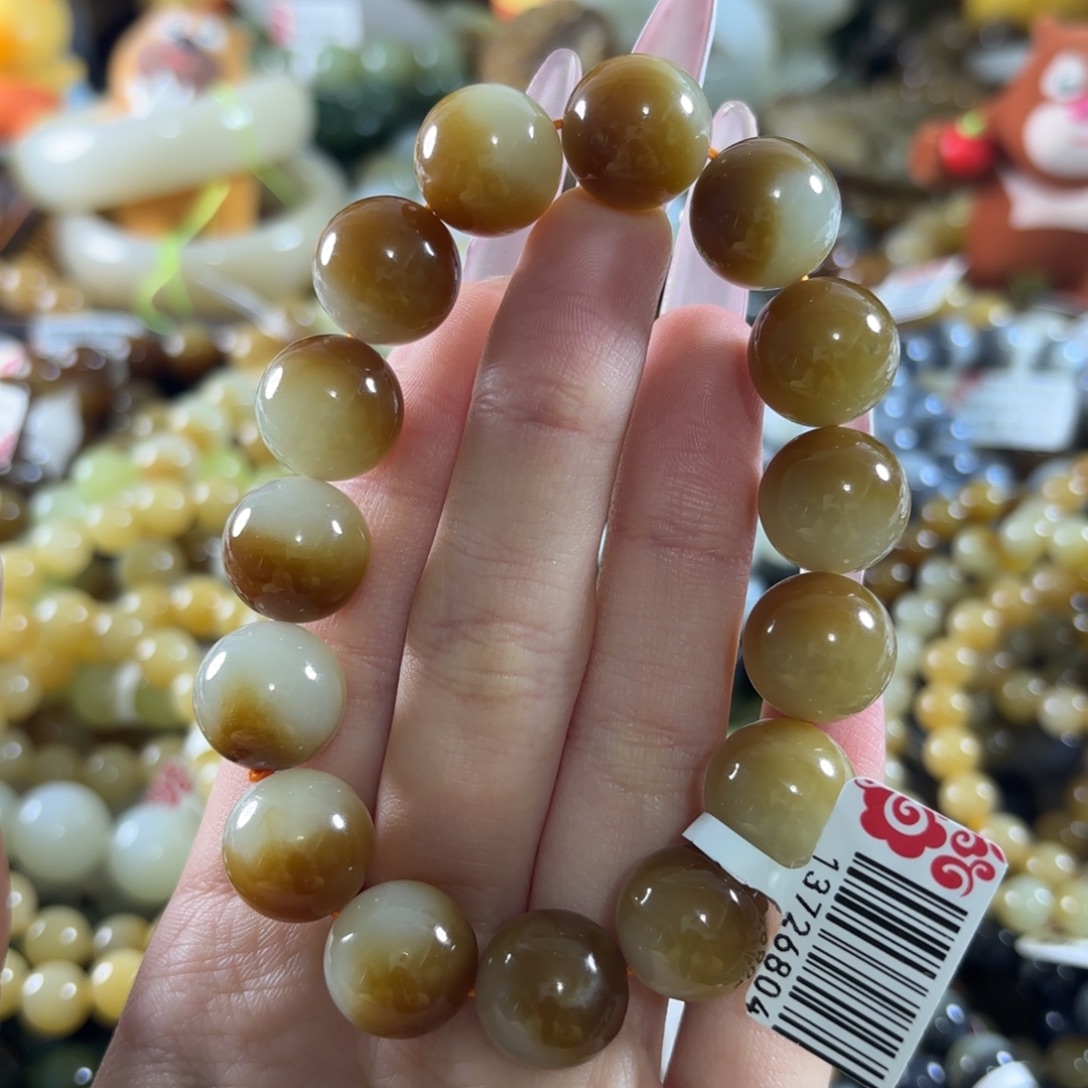 天***街和田玉未镶嵌手链141