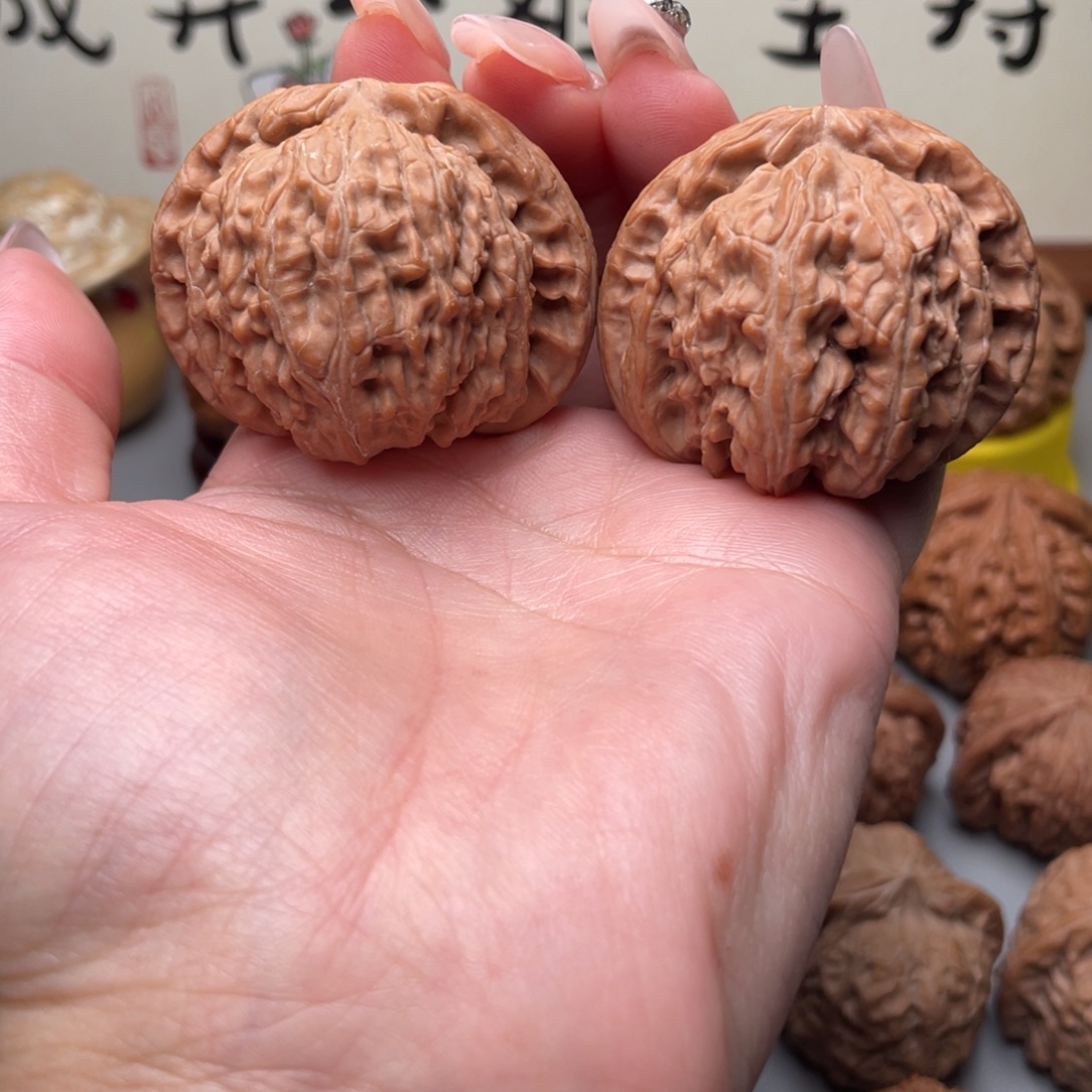 文玩核桃白狮子44