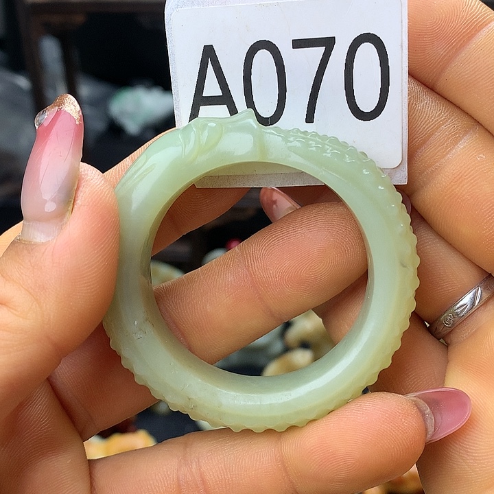 和田玉（糖玉）未镶嵌车挂