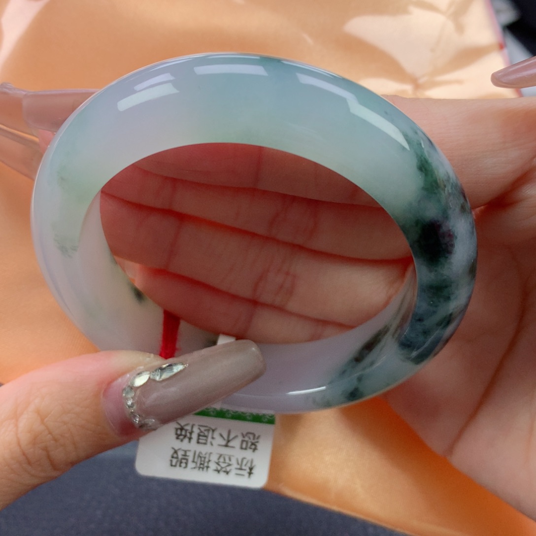 翡翠手镯未镶嵌52.7正圈