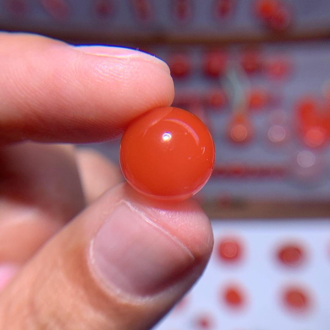 南红玛瑙冰飘圆珠11.7未镶嵌微微沙袋