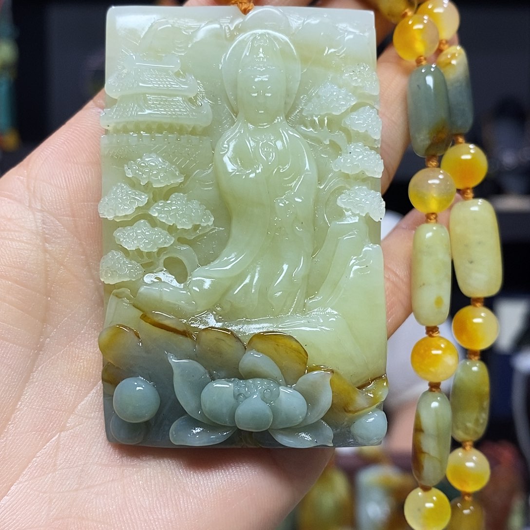 岫玉未镶嵌挂件吊坠