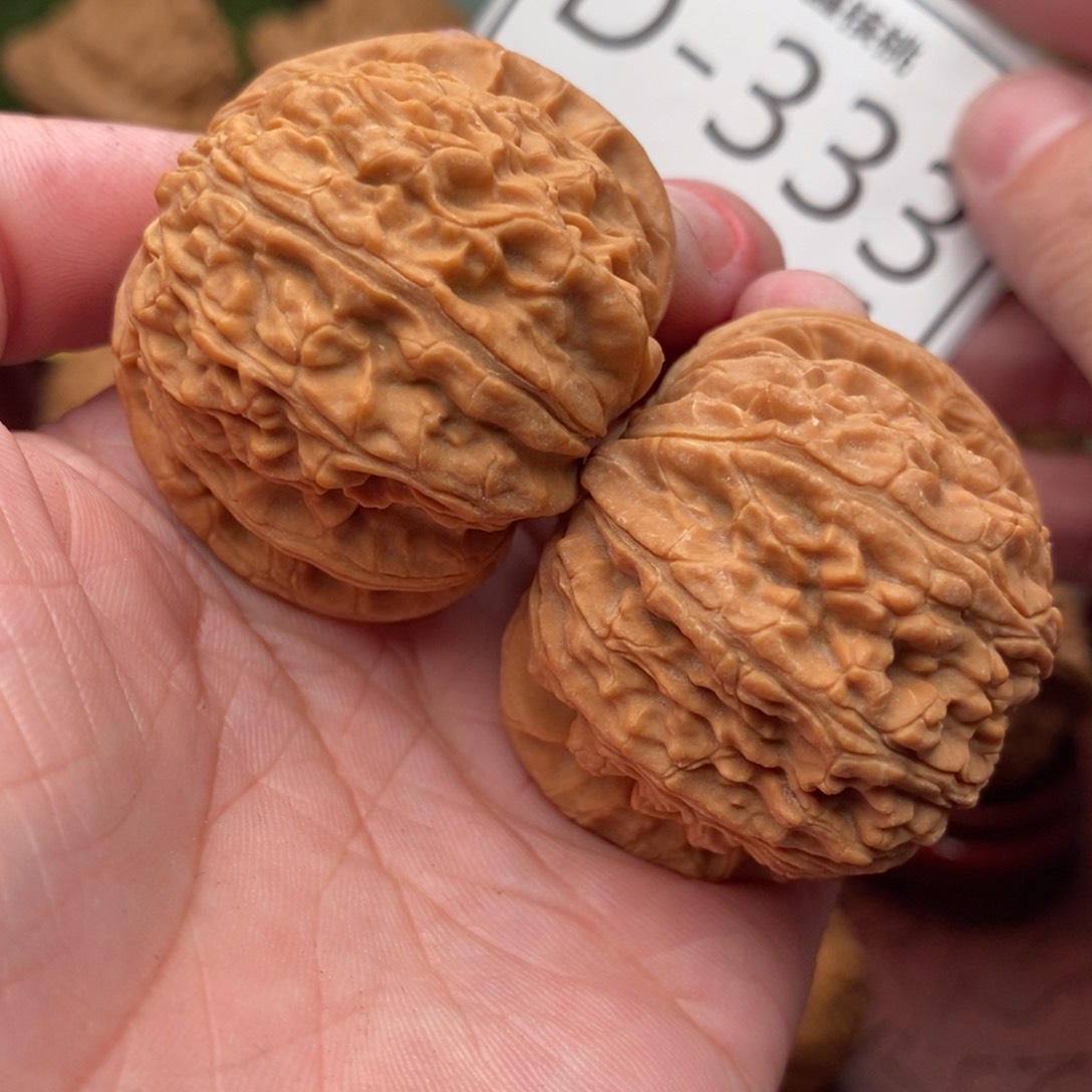 文玩核桃把件球白42