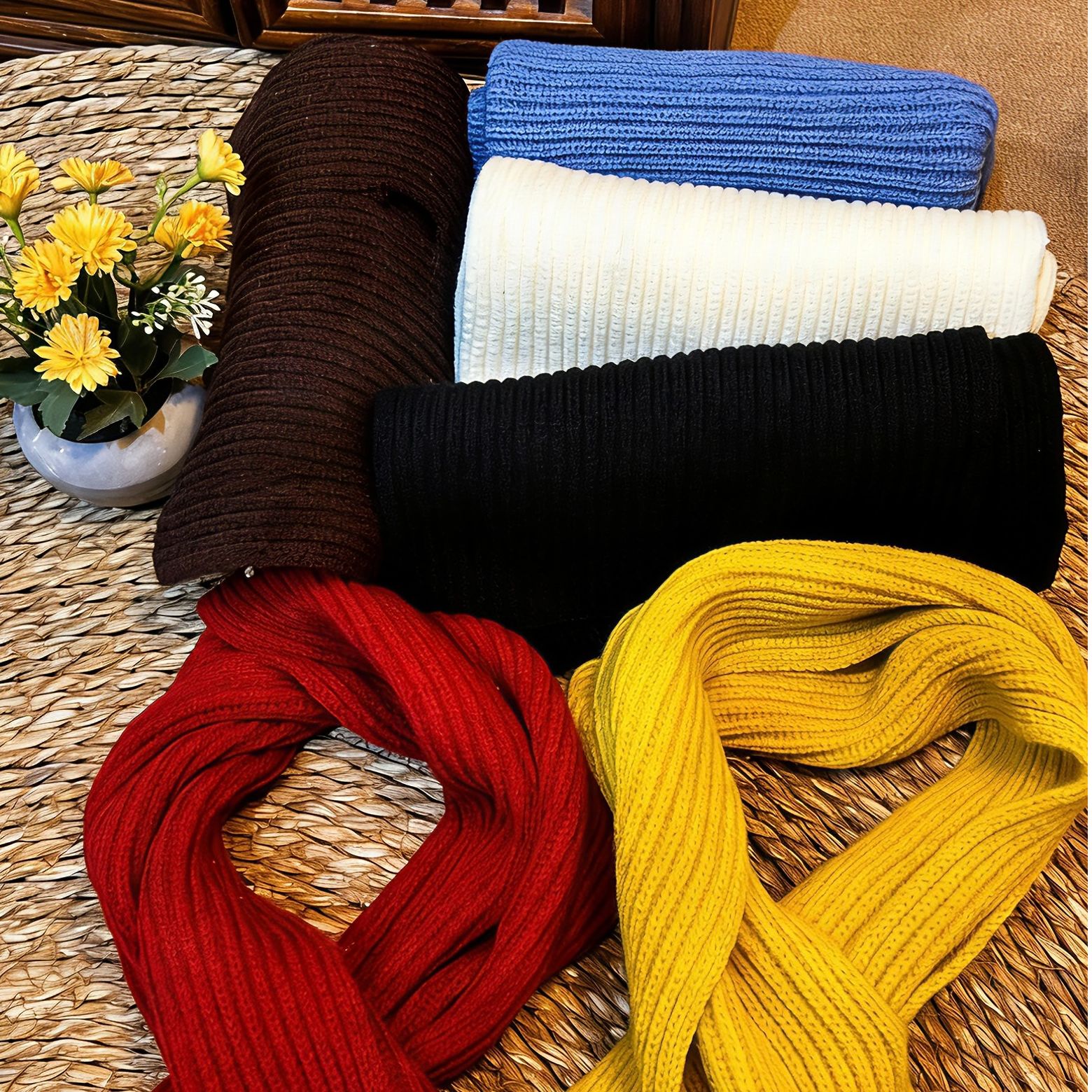 韩版显气质简约交叉穿孔纯色小围巾女减龄短款显白休闲围脖