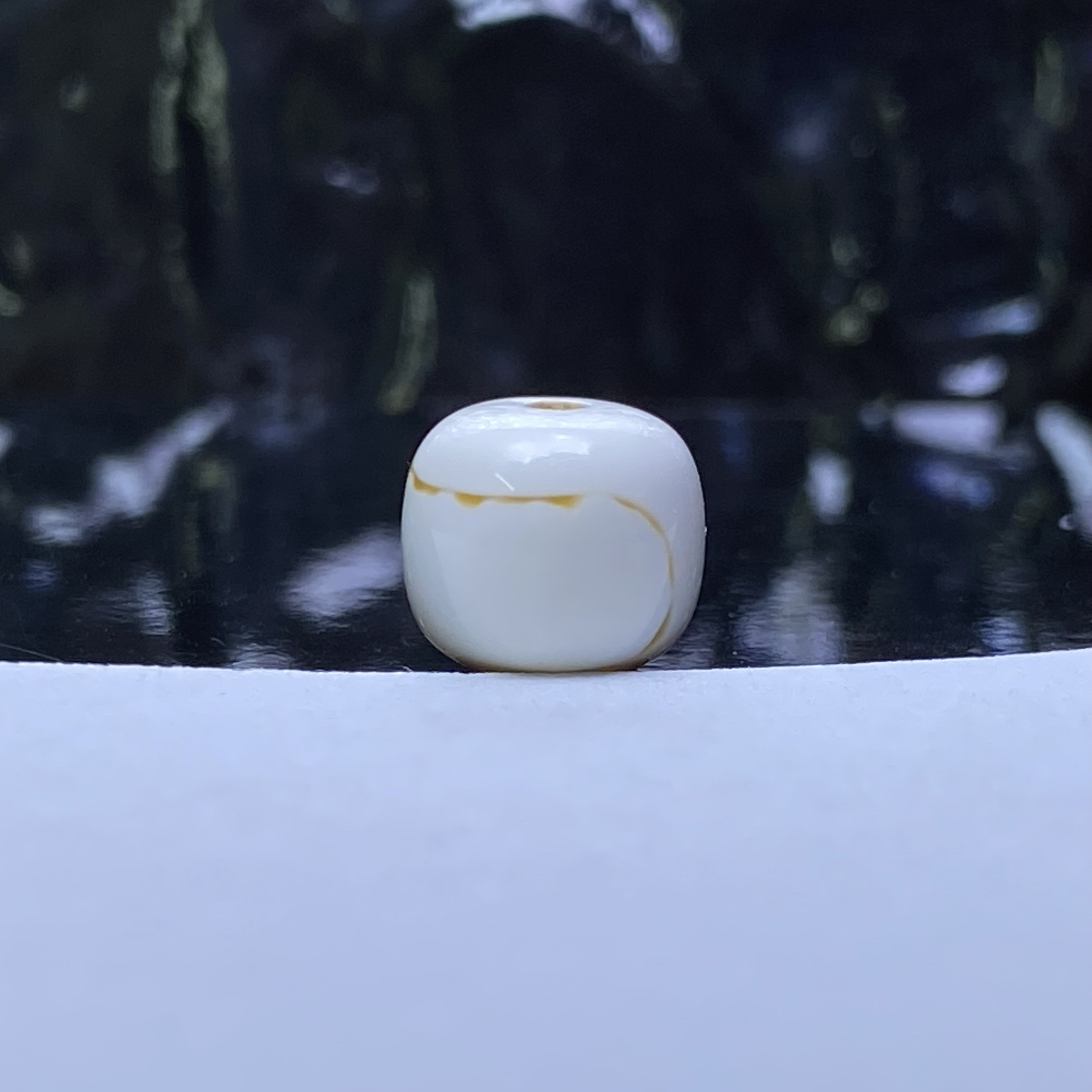 浓漆白金线纹蜜蜡老型单珠文玩配珠8.1mm