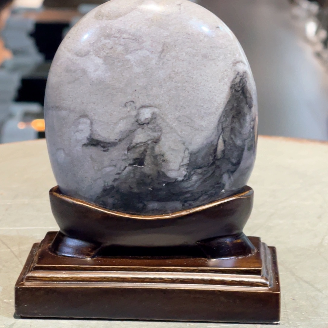 茗***轩彩石三峡清江画面石10/11/2