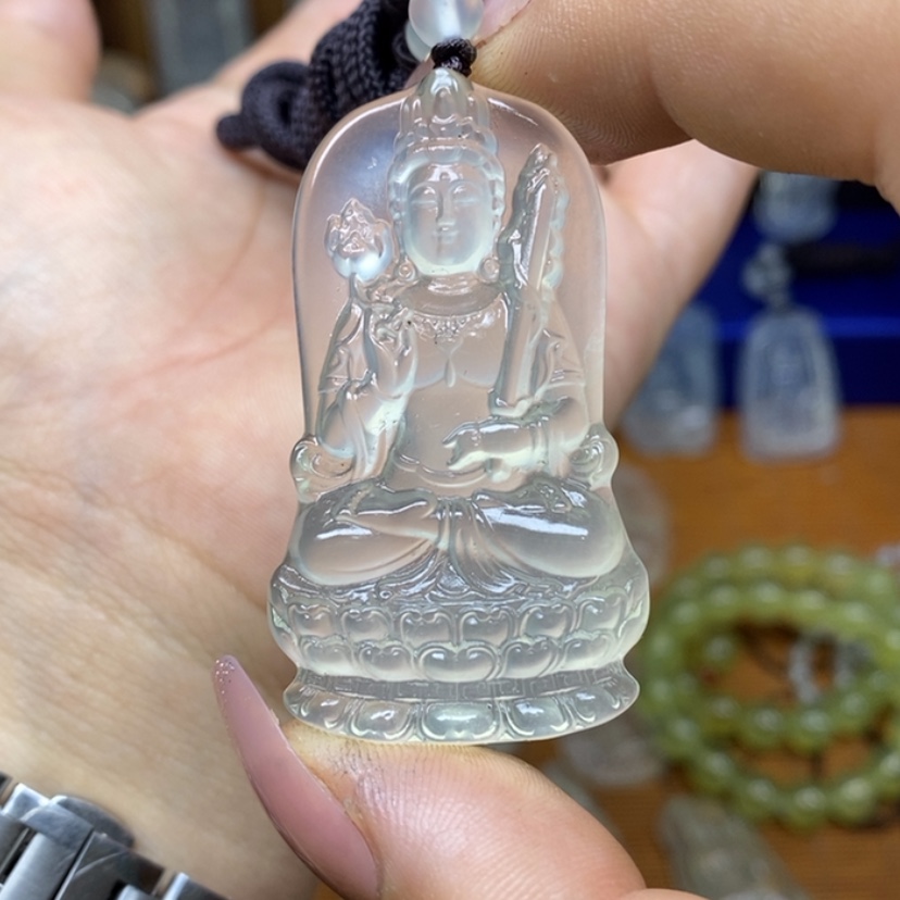 【闪购商品】蛇纹石玉颈饰未镶嵌