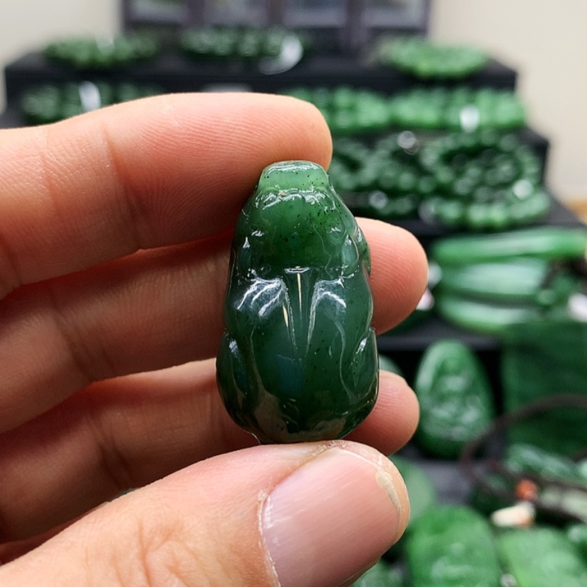 【闪购商品】和田玉（碧玉）颈饰未镶嵌