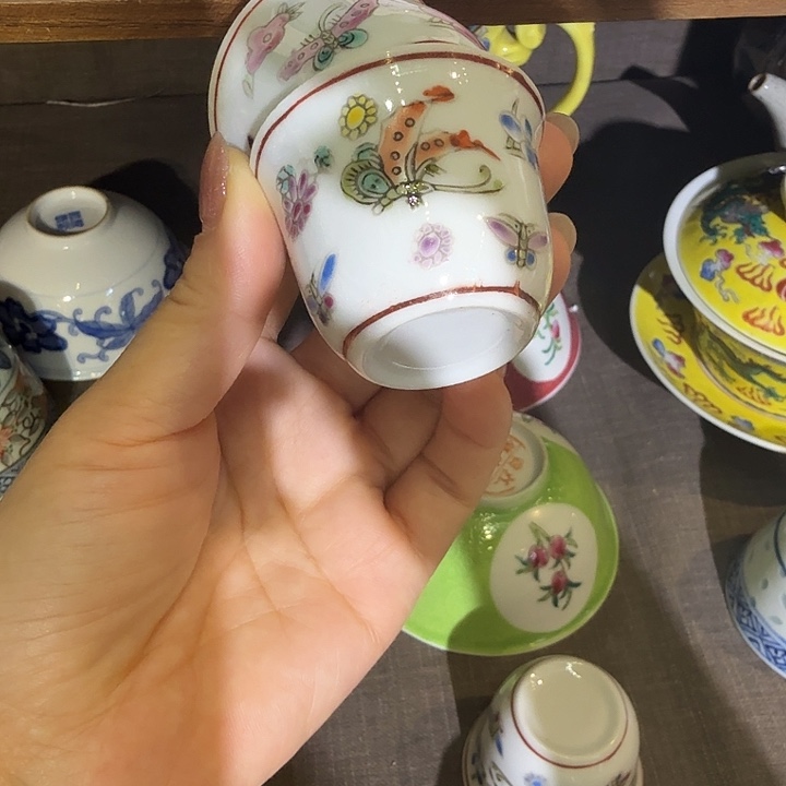 瓷片景德镇粉彩手绘小茶杯