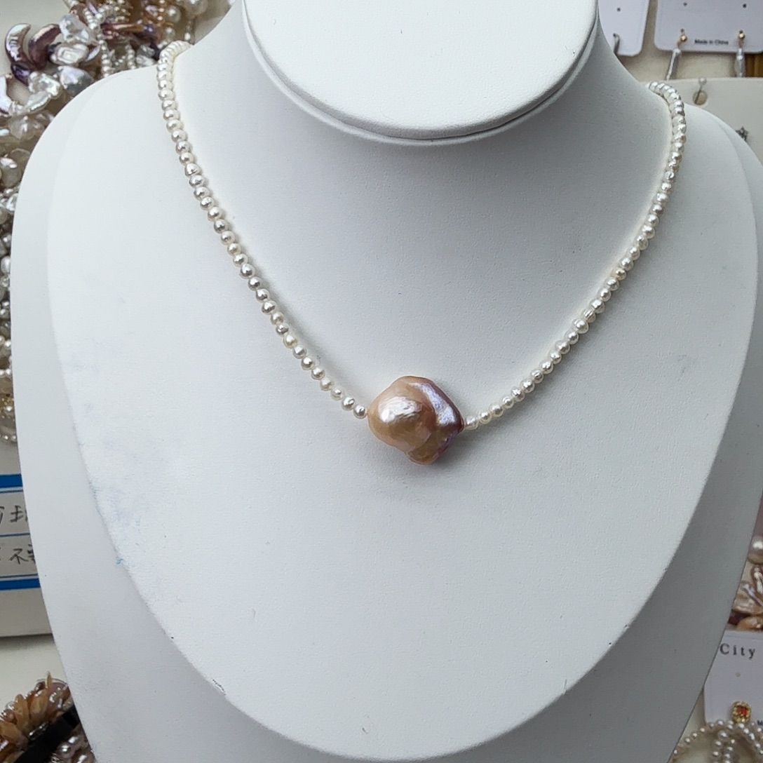 颈饰未镶嵌淡水珍珠