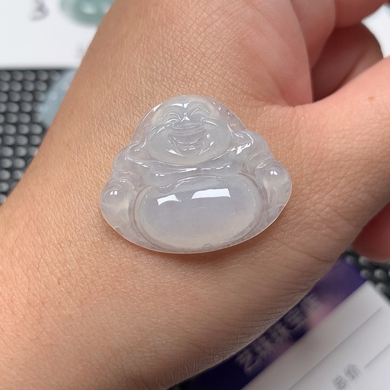【闪购商品】翡翠未镶嵌颈饰佛公
