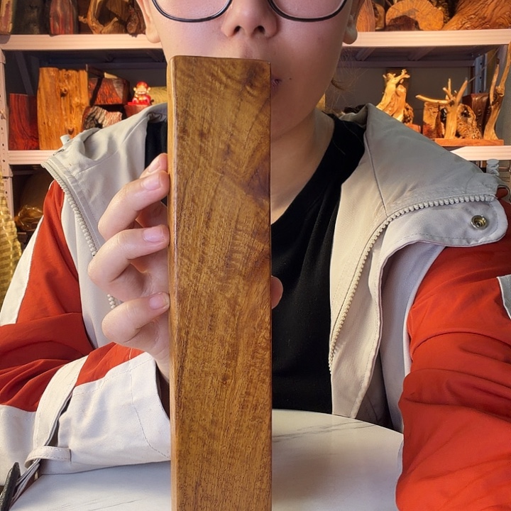 紫檀木类端景台禾*