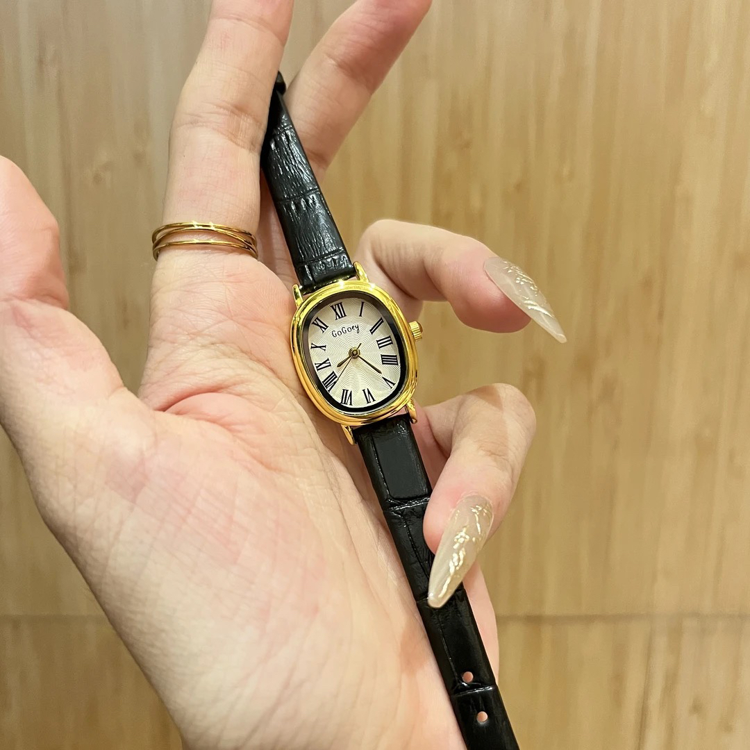 女士小众复古椭圆形石英手表简约气质百搭精致皮带腕表G237