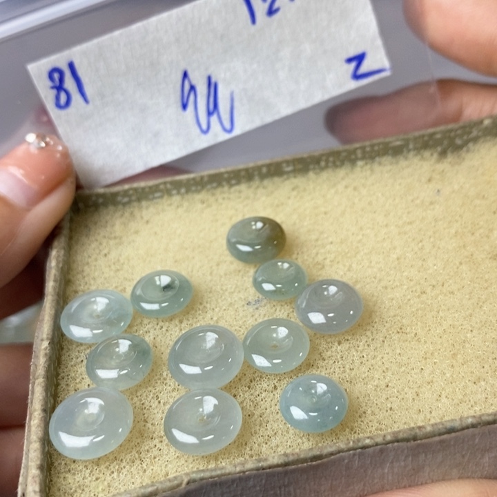 后***翠定制翡翠未镶嵌不退