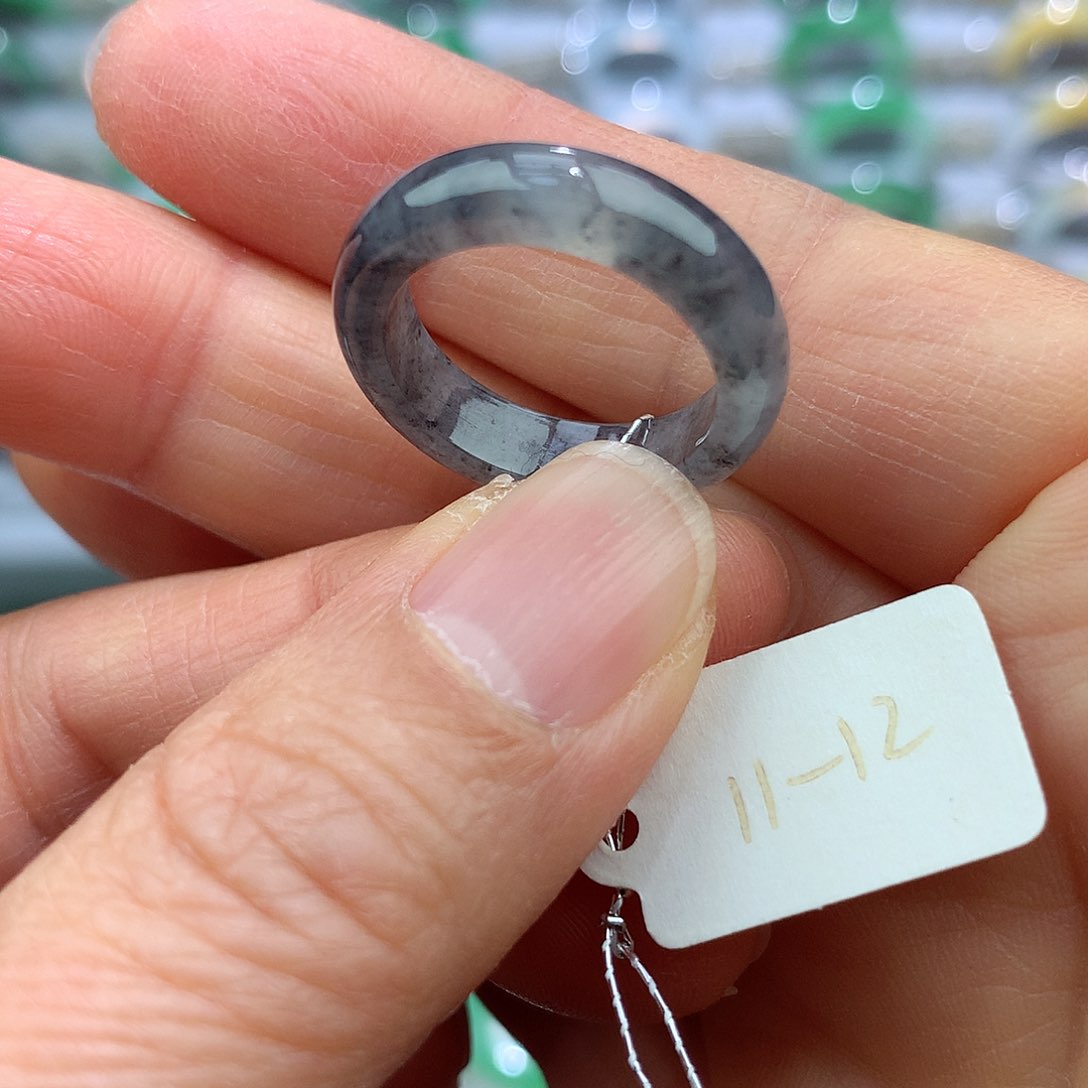 翡翠戒指未镶嵌11-12号