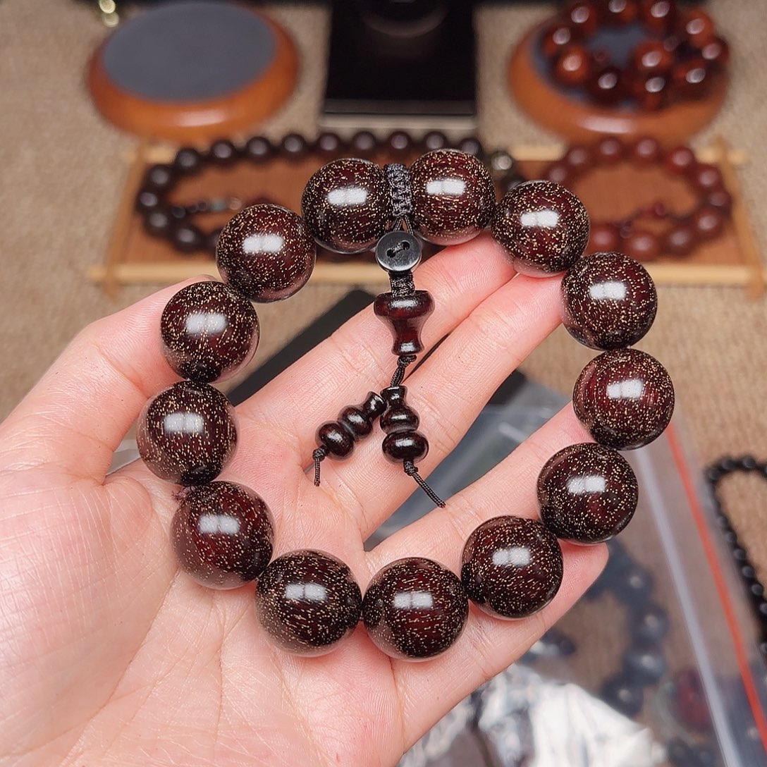 檀香紫檀（小叶紫檀）Q1.8