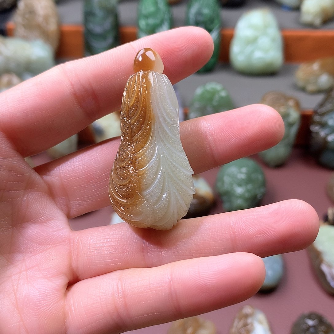 和田玉（糖玉）未镶嵌颈饰