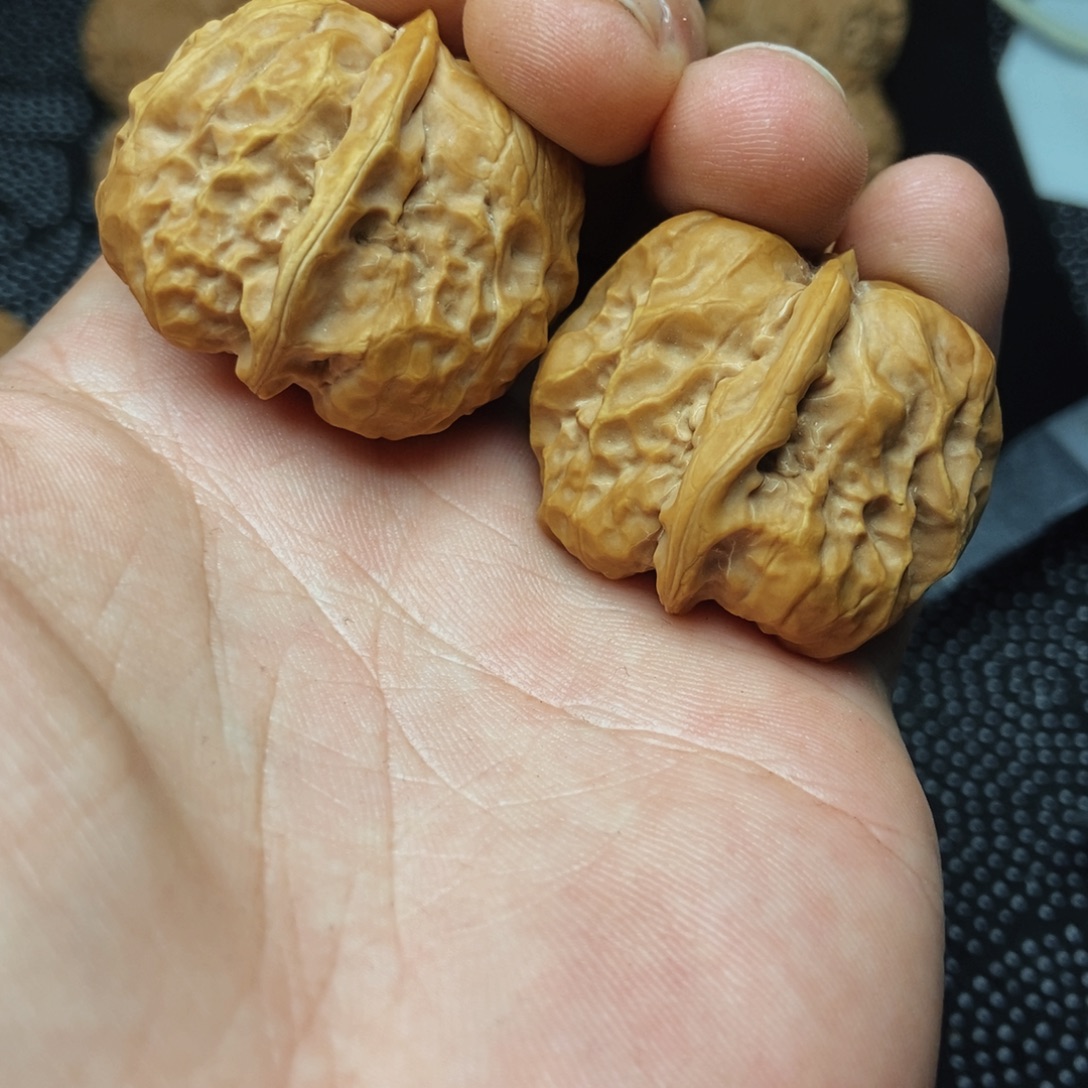 明***.把件文玩核桃35蛤蟆头有黄