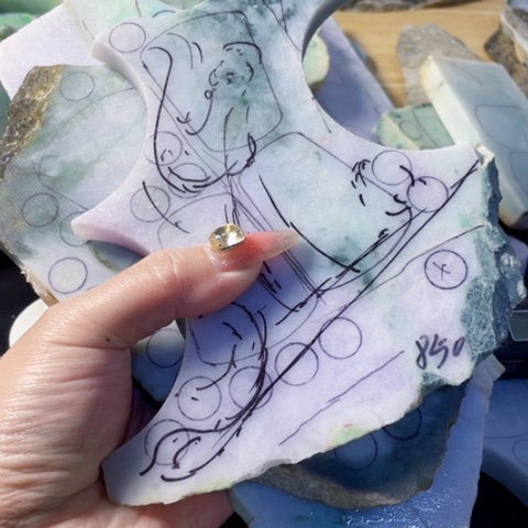 翡翠裸石天**路翡翠原石