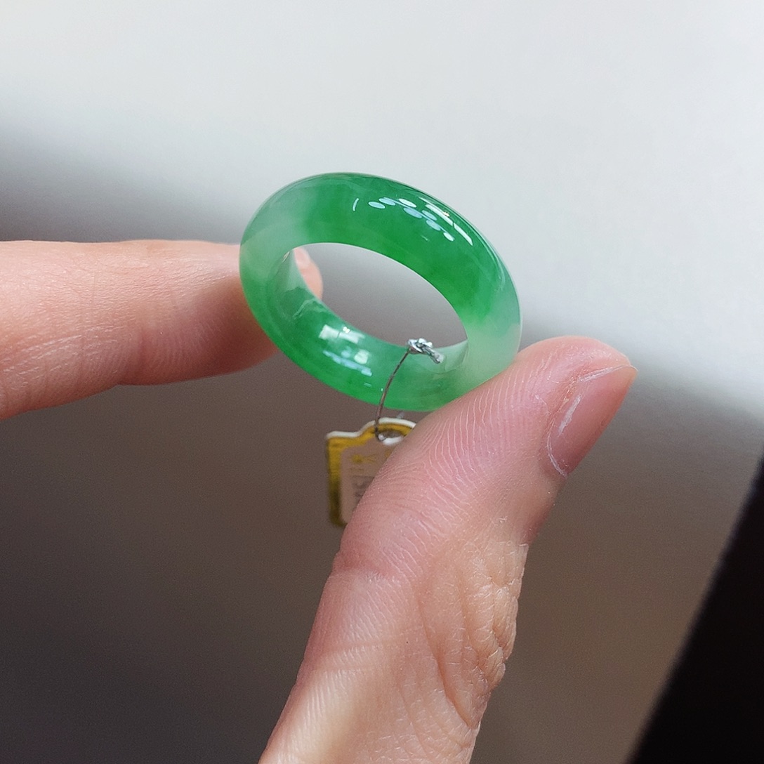 翡翠戒指未镶嵌15号