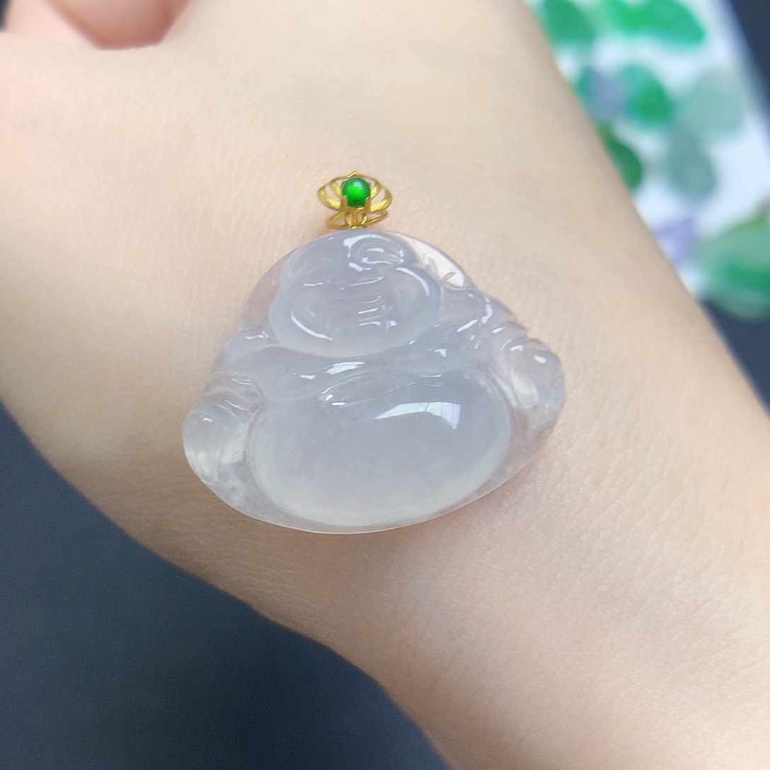 翡翠18K金镶嵌颈饰888888888888