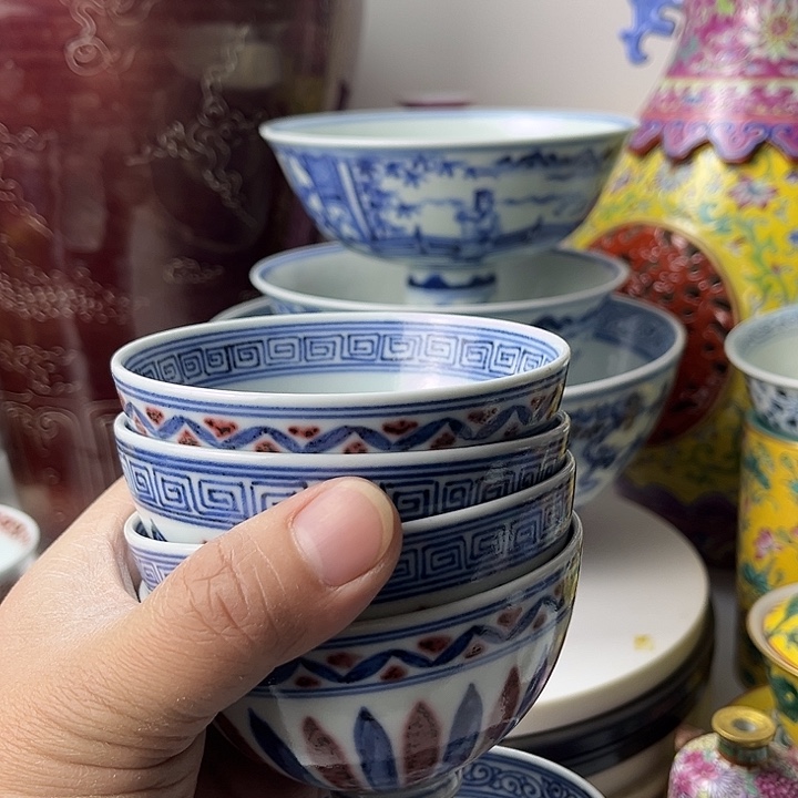 用***7陶摆件青花釉里红杯子