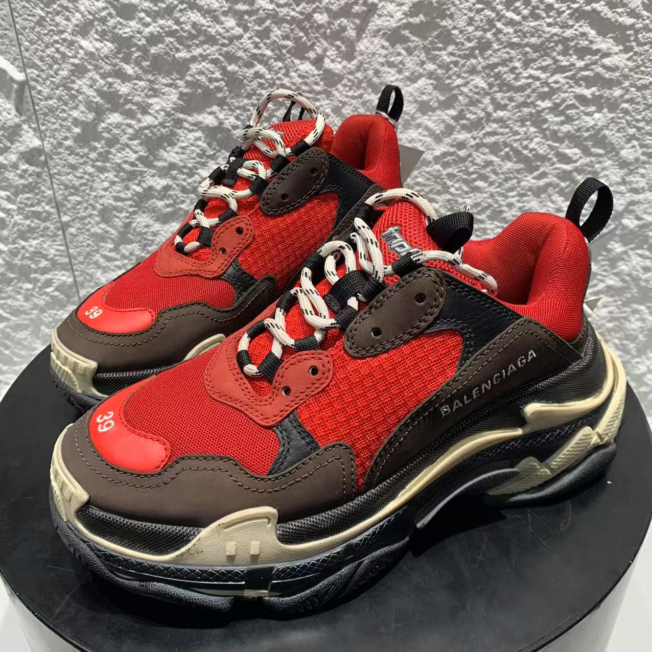 99新 Balenciaga/巴黎世家 39码/Seven女鞋精选/红色老爹鞋   805
