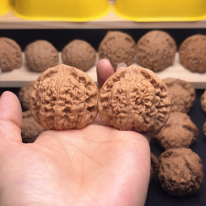 文玩核桃把件46官帽