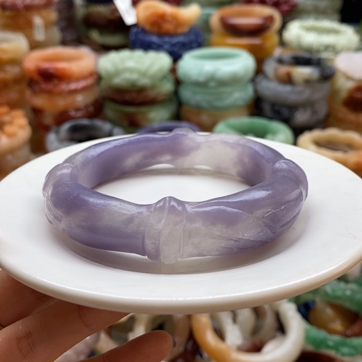 石英岩玉未镶嵌手镯圈口62