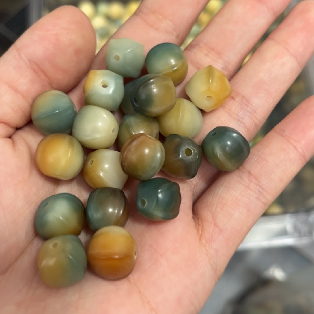 【闪购商品】白玉菩提吊坠q/12 20+5鲨鱼背