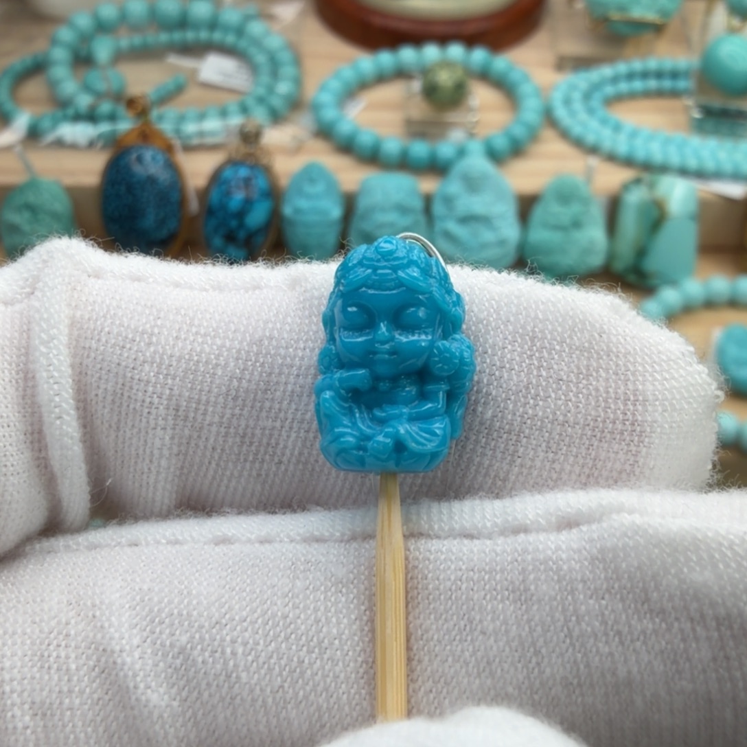 绿松石未镶嵌珠宝奇石