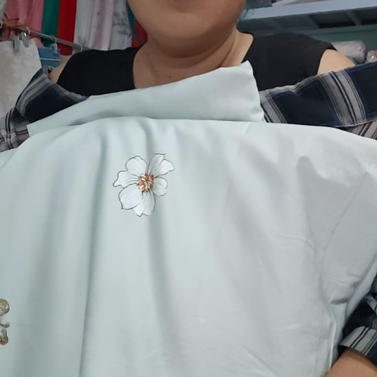 棉被套ab2m×2m三，整套一对次品。