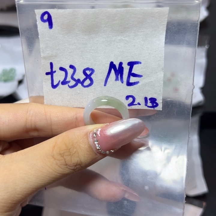 【闪购商品】定制翡翠未镶嵌紫****不退换