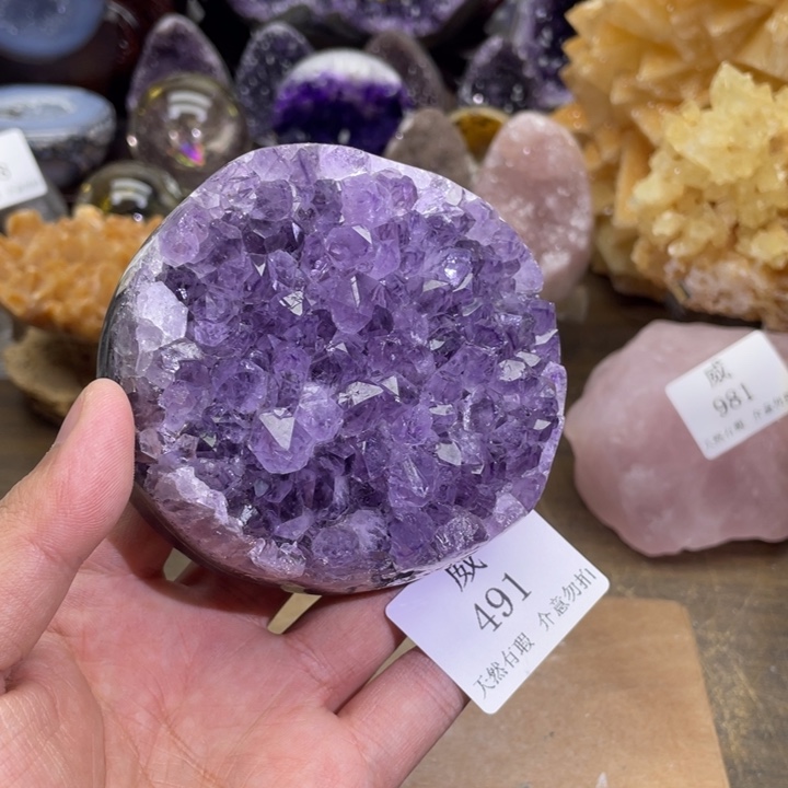 未镶嵌水晶珠宝半成品