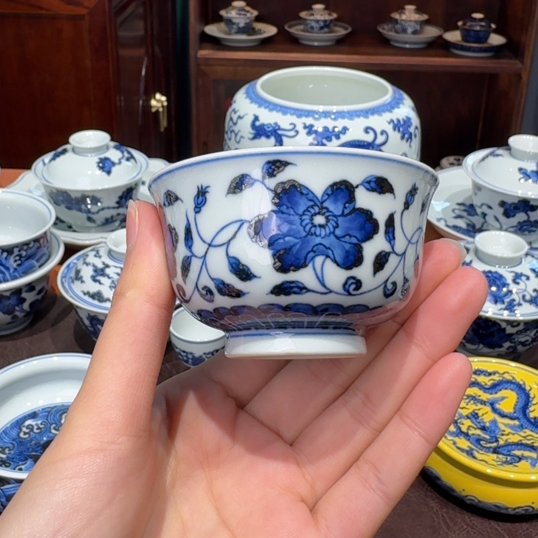 青花雯华堂手绘杯杯