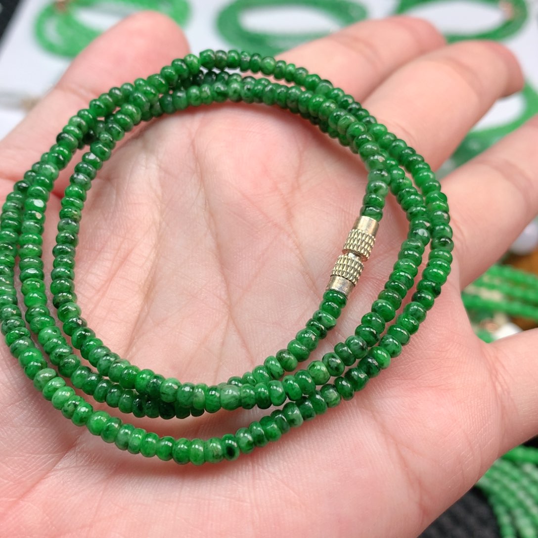 翡翠手链未镶嵌翡翠