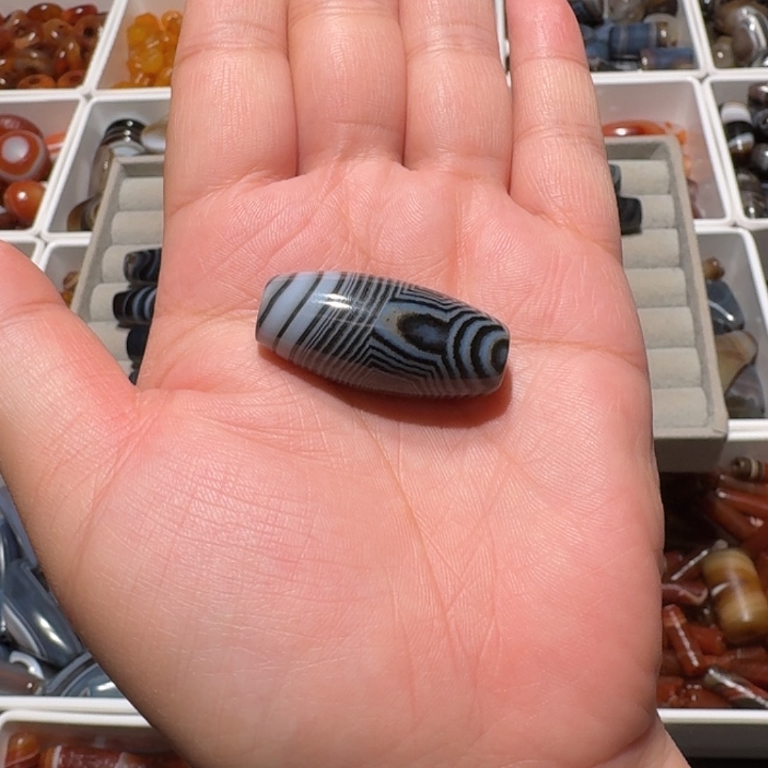 玛瑙/玉髓合金颈饰