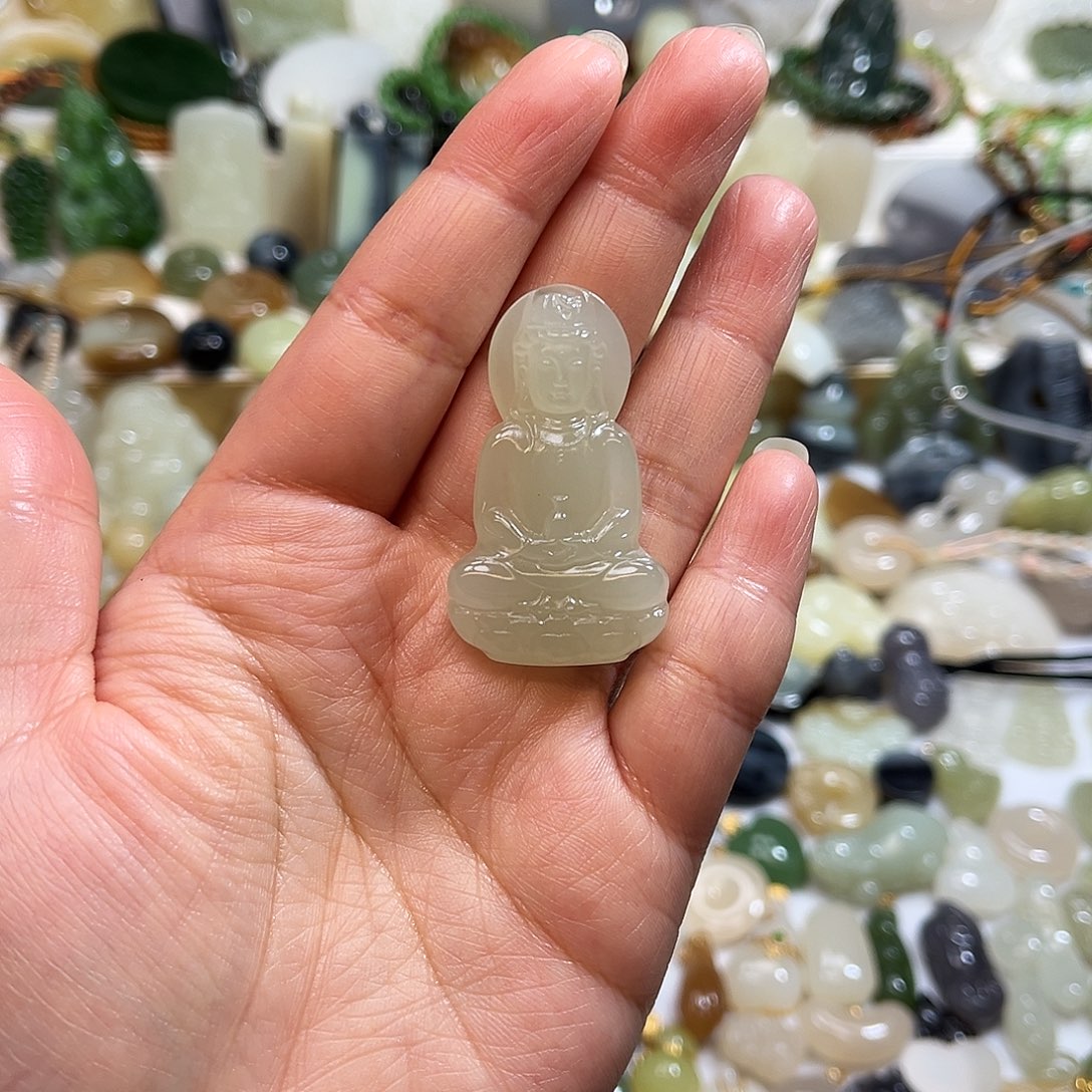 *****和田玉未镶嵌吊坠(赠链)