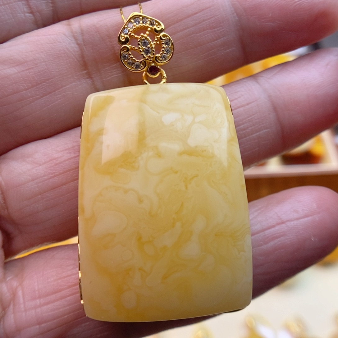 琥珀颈饰银S925镀金镶嵌