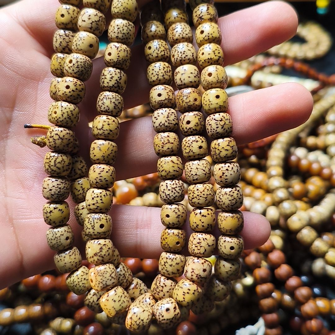 锦***天星月菩提吊坠一样一样