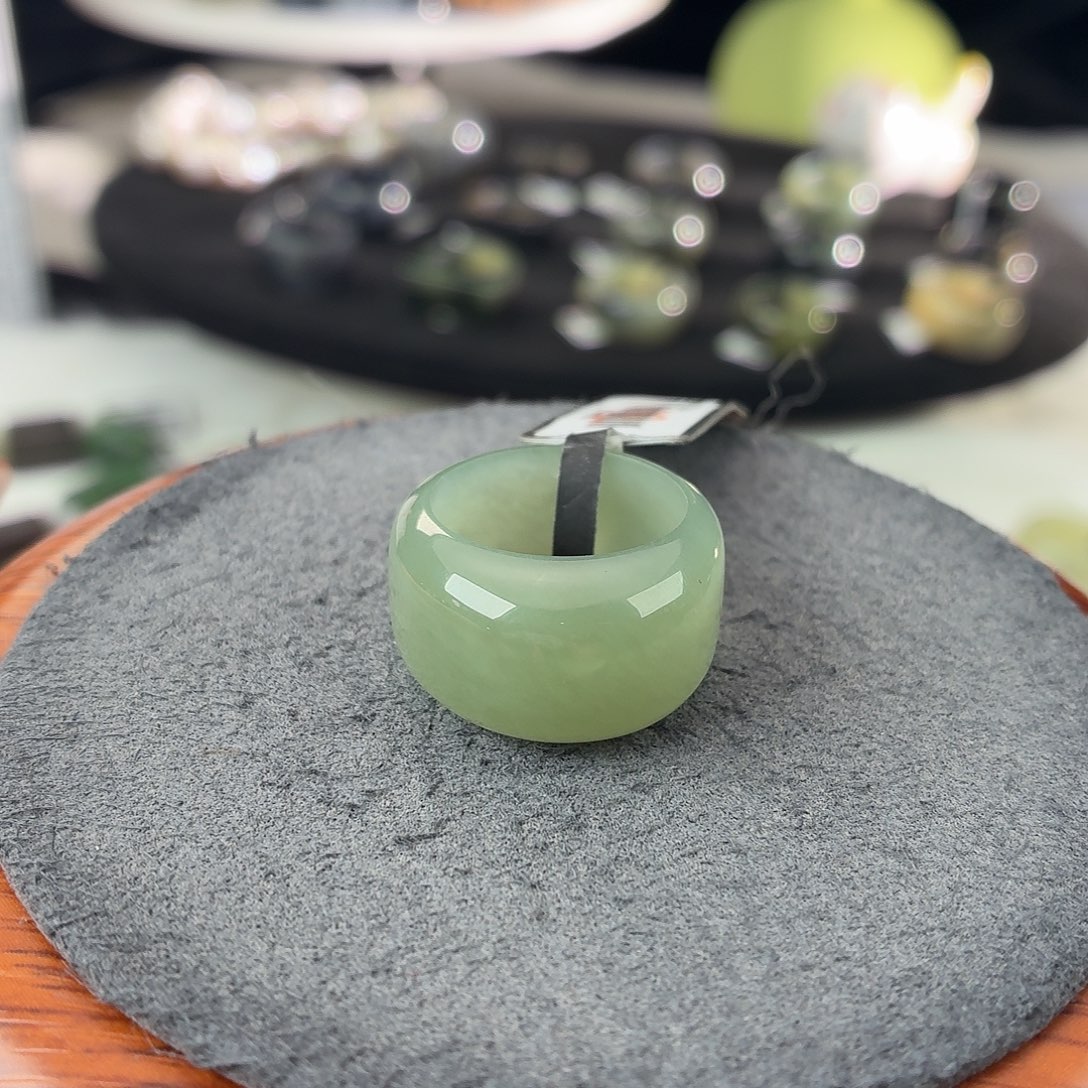 和田玉未镶嵌戒指b93晴绿馒头16.8